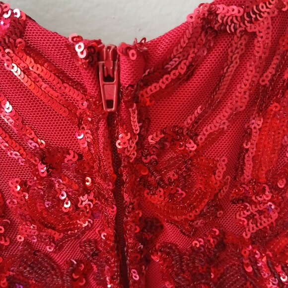 B.Darlin Junior's Sz XS Strappy Square-Neck Bodycon Dress Red Sequins Mini Lined - Picture 3 of 16